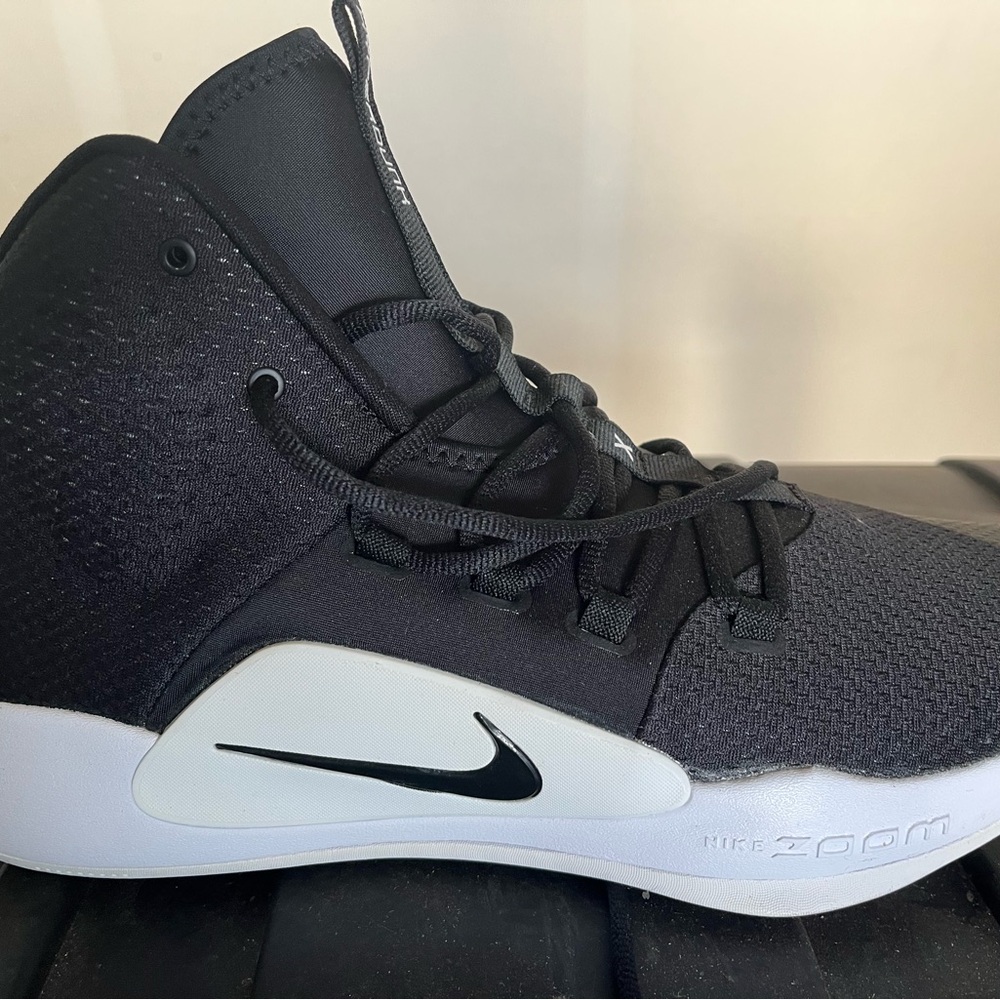 Nike Black Athletic Shoes